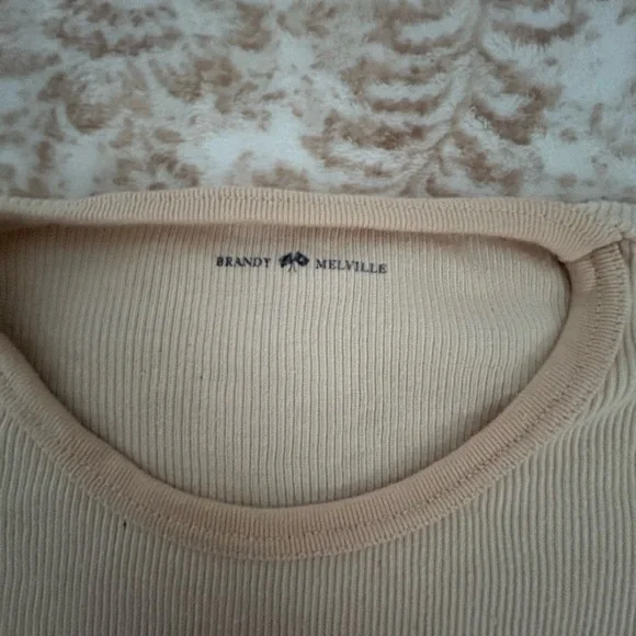 Tan Brandy Melville Tan short sleeved baby tee - Picture 2 of 2